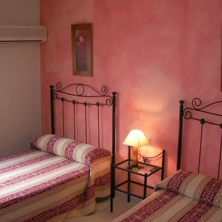 Hostal Trujillo * Trujillo