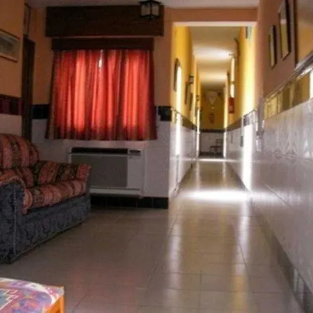 Hostal Trujillo *