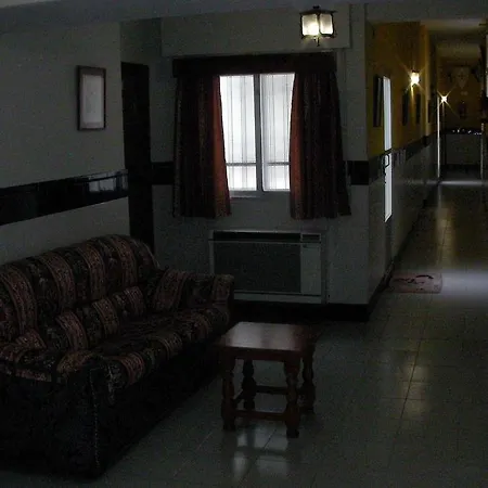 Hostal Trujillo *
