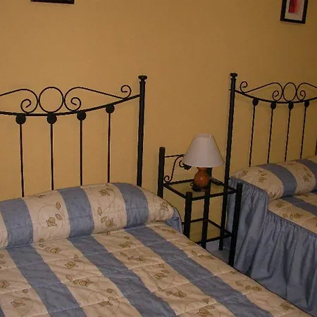 Guest house Hostal Trujillo